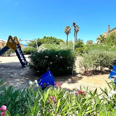 Il Giglio * צ'פאלו
