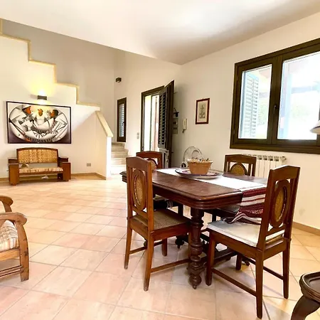 Il Giglio Villa